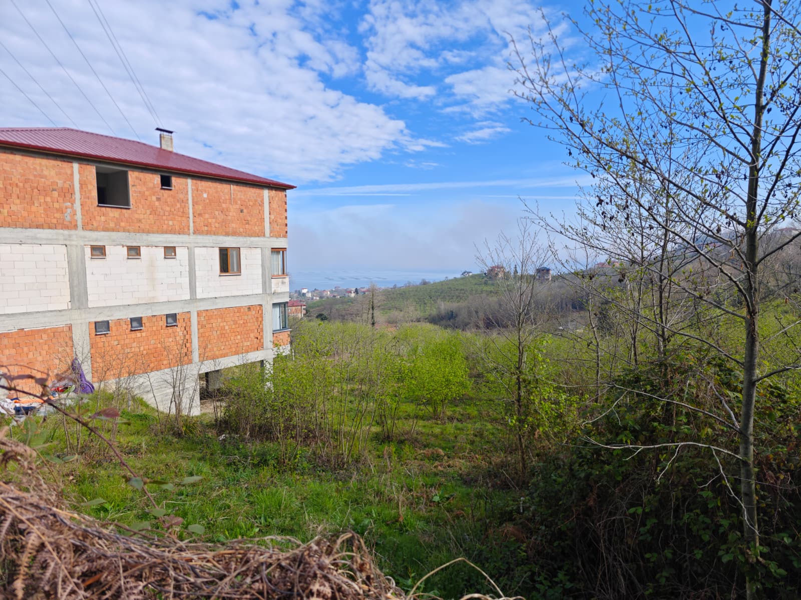 MABEL'DEN ARSİNDE SATILIK 600 M2 DENİZ MANZARALI YATIRIMLIK ARSA